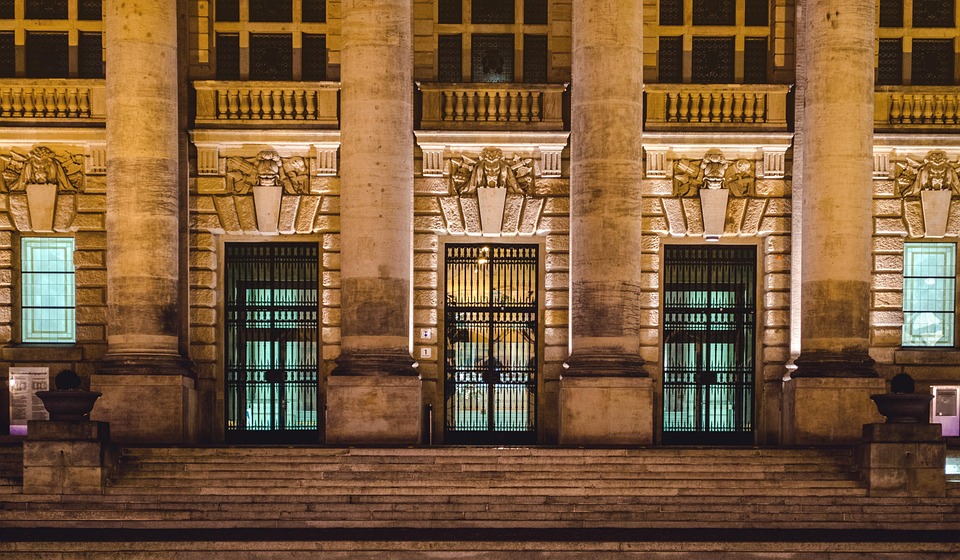 Claro! Aqui estão 10 títulos diferentes sobre o tema processo administrativo: