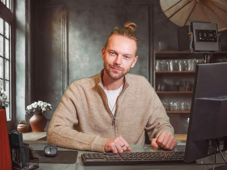 5 Exemplos Poderosos de Protestos Online que Mudaram a História