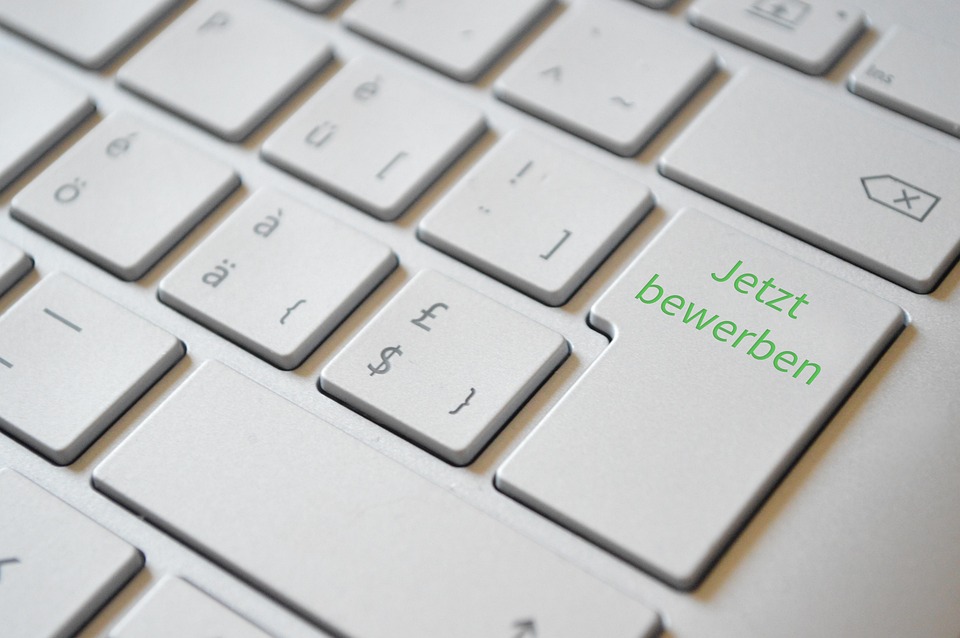 5 Passos para Elaborar uma Carta Extrajudicial Online de Forma Eficiente