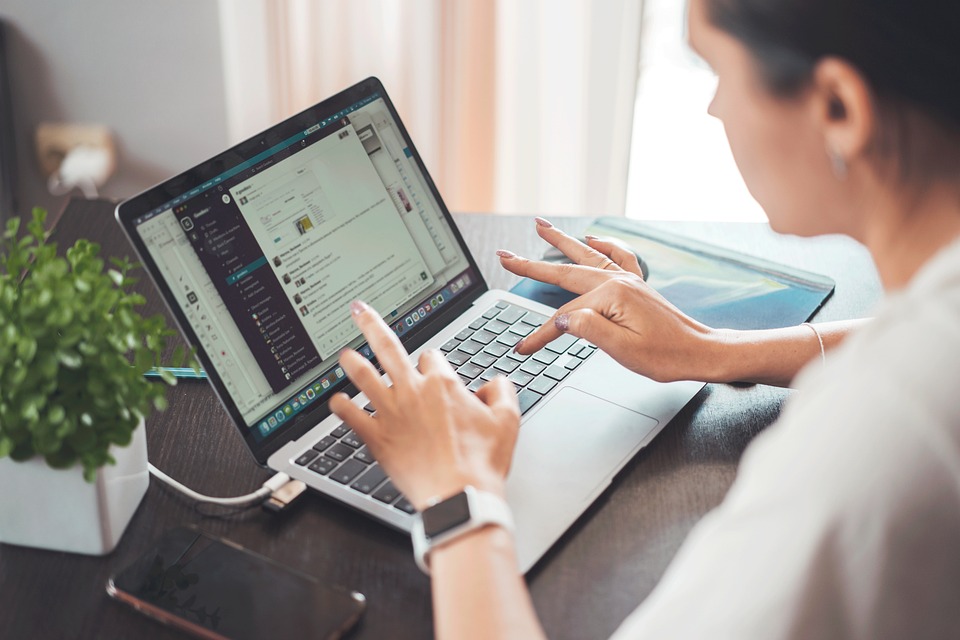 Advocacia Digital: O Futuro do Direito e a Importância da Tecnologia