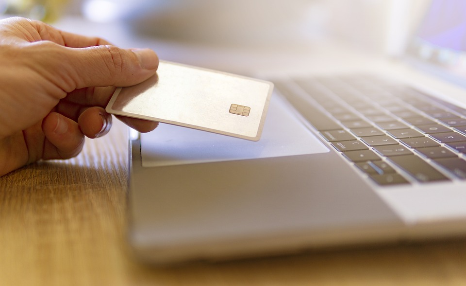 Dicas Práticas para Redigir uma Carta Extrajudicial Online com Eficácia