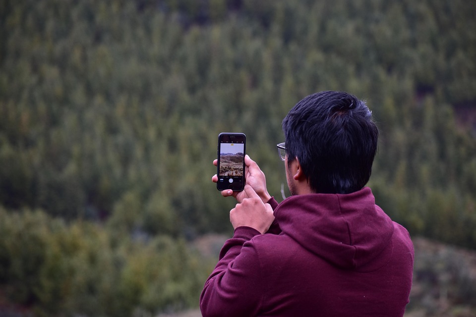 Empréstimo Pessoal: É Seguro Fazer Pelo Celular?