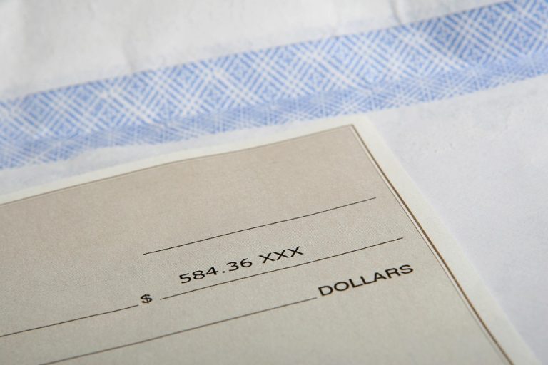 O que dizem os especialistas sobre o protesto digital de cheques?