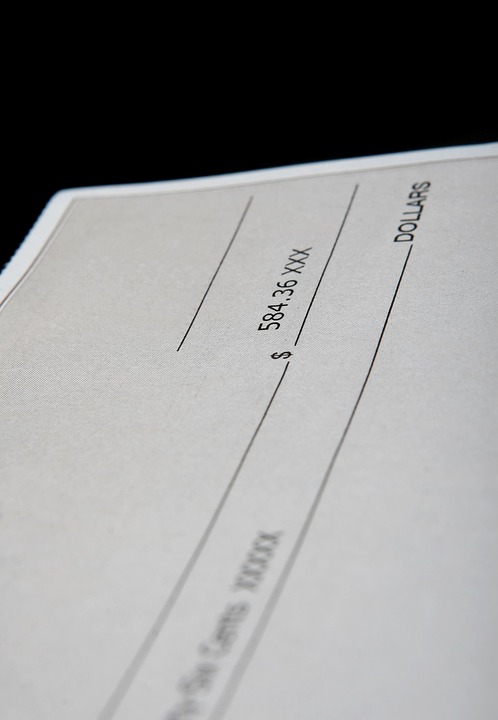 Os benefícios e desafios do protesto de cheques na era digital